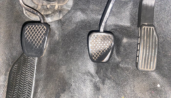 2016 Honda Jazz 1.2L I-VTEC SV, Petrol, Manual, 74,965 km, Pedals