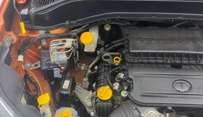 2022 Tata PUNCH CREATIVE  MT, Petrol, Manual, 43,003 km, Engine View - Right