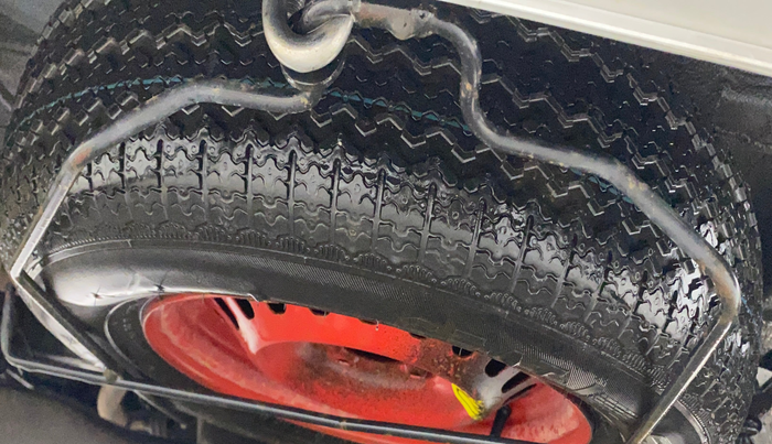 2021 Renault TRIBER RXT, Petrol, Manual, 37,674 km, Spare Tyre