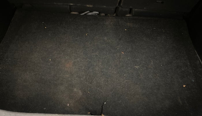 2023 Renault Kiger RXZ AMT, Petrol, Automatic, 24,498 km, Boot Inside