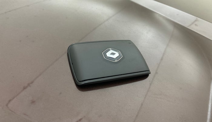 2023 Renault Kiger RXZ AMT, Petrol, Automatic, 24,498 km, Key Close Up