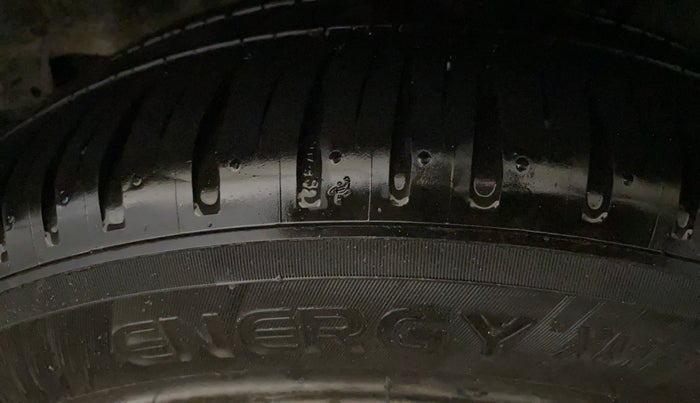 2015 Honda City 1.5L I-VTEC VX CVT, Petrol, Automatic, 1,37,136 km, Left Rear Tyre Tread