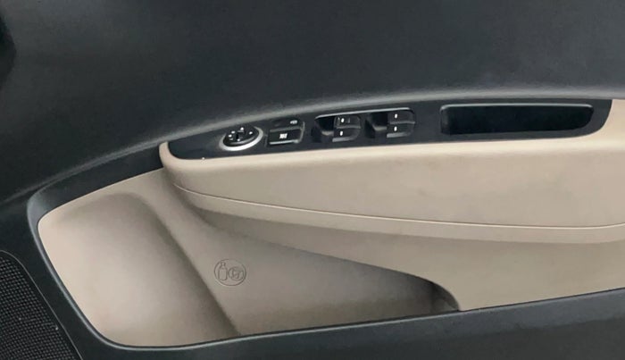 2014 Hyundai Grand i10 MAGNA 1.2 KAPPA VTVT, Petrol, Manual, 60,858 km, Driver Side Door Panels Control