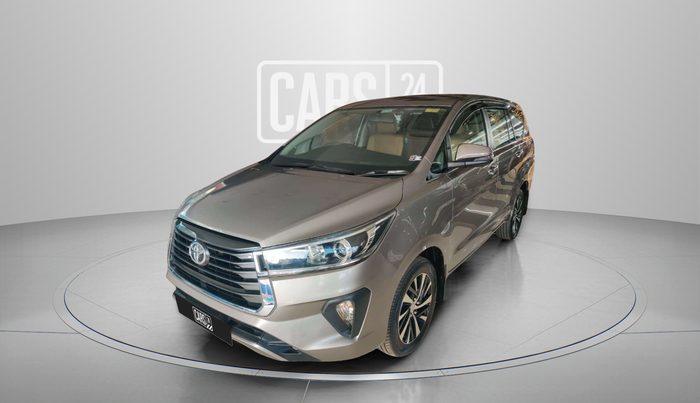 2021 Toyota Innova Crysta 2.4 ZX AT 7 STR, Diesel, Automatic, 55,802 km, Left Front Diagonal
