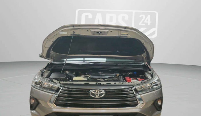 2021 Toyota Innova Crysta 2.4 ZX AT 7 STR, Diesel, Automatic, 55,802 km, Open Bonet