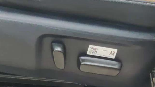 2021 Toyota Innova Crysta 2.4 ZX AT 7 STR, Diesel, Automatic, 55,802 km, Driver Side Adjustment Panel