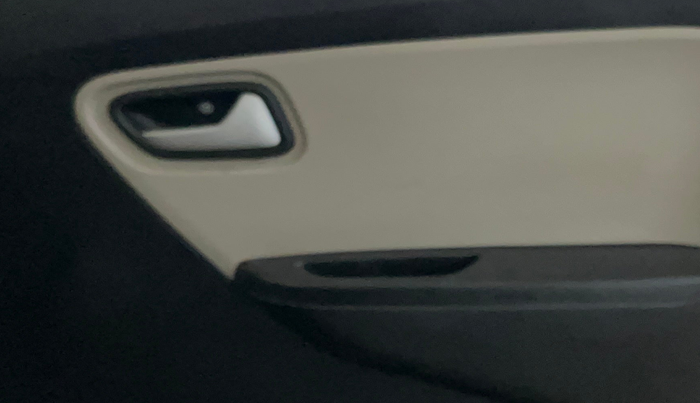 2021 Maruti Alto LXI CNG, CNG, Manual, 61,031 km, Driver Side Door Panels Control