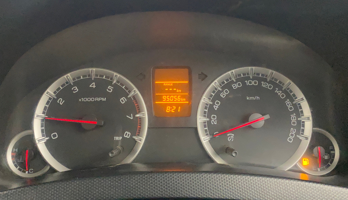 2013 Maruti Swift VXI, Petrol, Manual, 95,023 km, Odometer Image