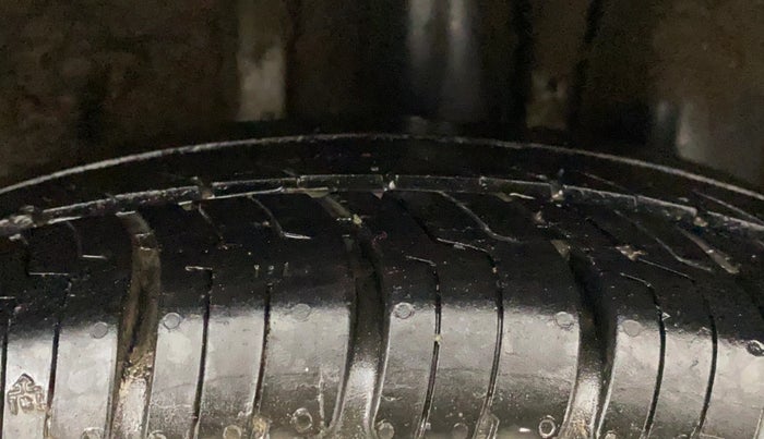 2019 Hyundai Elite i20 SPORTZ PLUS  1.2 CVT, Petrol, Automatic, 91,121 km, Left Rear Tyre Tread