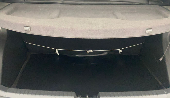 2019 Hyundai Elite i20 SPORTZ PLUS  1.2 CVT, Petrol, Automatic, 91,121 km, Boot Inside