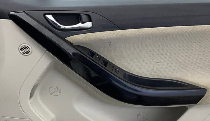 2022 Tata NEXON XZ PLUS PETROL, Petrol, Manual, 29,262 km, Driver Side Door Panels Control