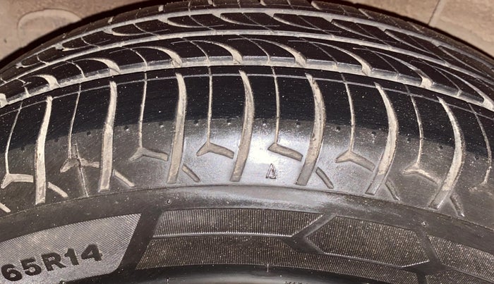 2018 Hyundai Grand i10 SPORTZ 1.2 KAPPA VTVT, Petrol, Manual, 63,943 km, Right Rear Tyre Tread