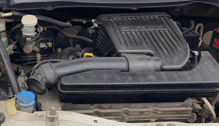 2014 Maruti Swift VXI, Petrol, Manual, 92,804 km, Engine View - Right