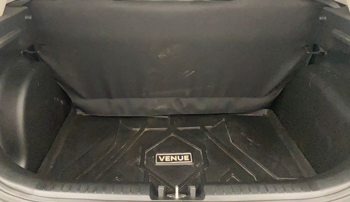 2023 Hyundai VENUE S 1.2, Petrol, Manual, 14,946 km, Boot Inside