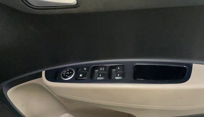 2016 Hyundai Grand i10 SPORTZ 1.2 KAPPA VTVT, Petrol, Manual, 99,288 km, Driver Side Door Panels Control