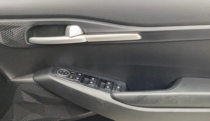 2021 KIA SELTOS HTK PLUS 1.5 DIESEL, Diesel, Manual, 84,159 km, Driver Side Door Panels Control