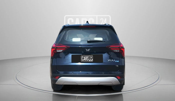 2022 Mahindra XUV700 AX 7 LUXURY P AT 7 STR, Petrol, Automatic, 32,829 km, Back/Rear