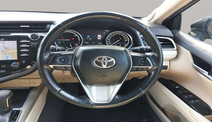 2020 Toyota Camry HYBRID, Hybrid, Automatic, 50,994 km, Steering Wheel Close Up