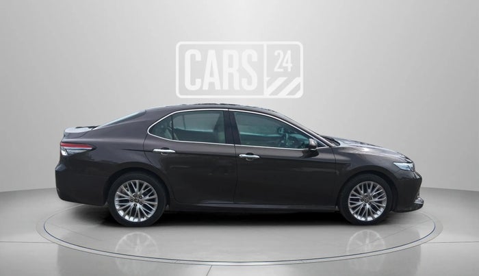 2020 Toyota Camry HYBRID, Hybrid, Automatic, 50,994 km, Right Side View