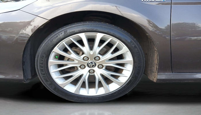 2020 Toyota Camry HYBRID, Hybrid, Automatic, 50,994 km, Left Front Wheel