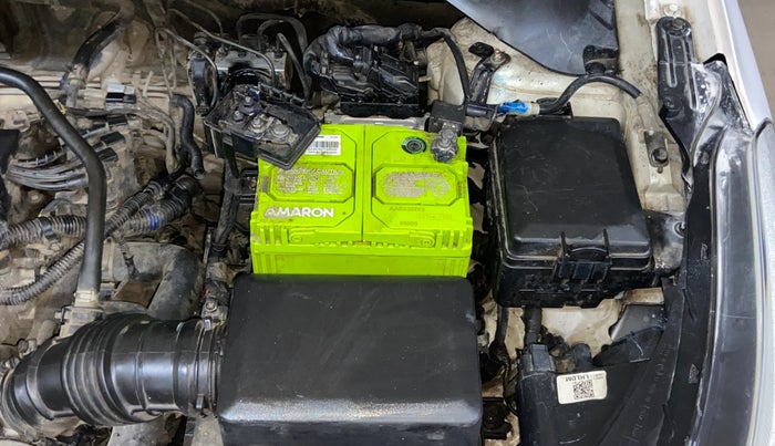 2014 Hyundai Elite i20 ASTA 1.2, Petrol, Manual, 1,07,721 km, Engine View - Left