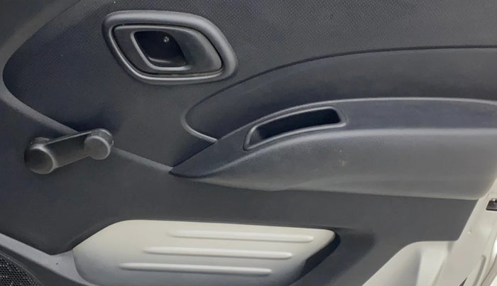 2019 Datsun Redi Go A, Petrol, Manual, 19,775 km, Driver Side Door Panels Control