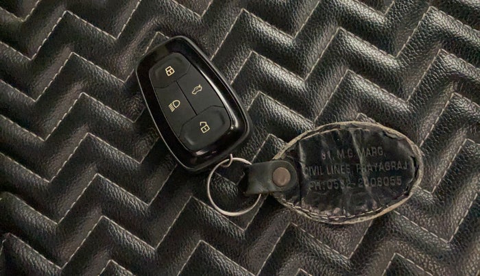 2022 Tata NEXON XZ PLUS PETROL, Petrol, Manual, 36,767 km, Key Close Up