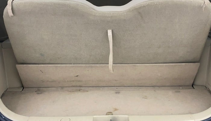 2015 Maruti Ertiga ZXI, Petrol, Manual, 81,005 km, Boot Inside