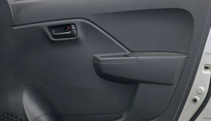 2024 Maruti Alto K10 VXi (O), Petrol, Manual, 938 km, Driver Side Door Panels Control