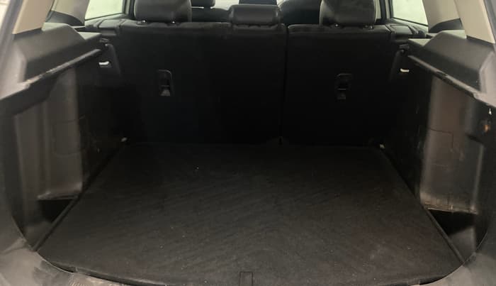 2023 Maruti Grand Vitara ALPHA SMART HYBRID AT, Petrol, Automatic, 63,790 km, Boot Inside