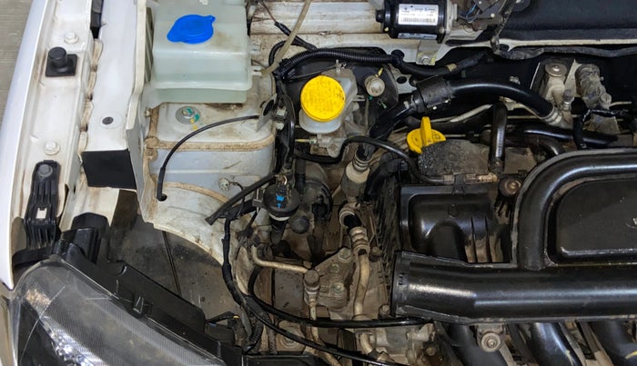 2022 Renault Kwid RXT 1.0 AMT, Petrol, Automatic, 13,105 km, Engine View - Right