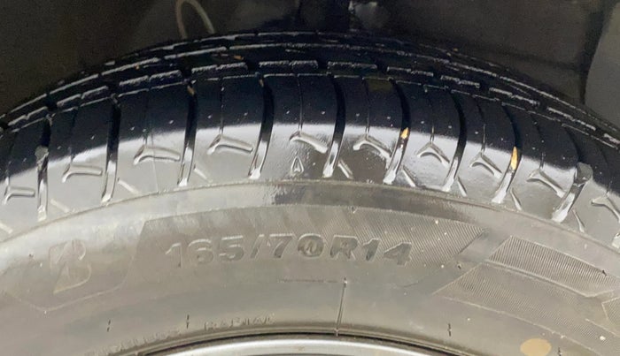 2020 Hyundai GRAND I10 NIOS SPORTZ 1.2 KAPPA VTVT, Petrol, Manual, 42,812 km, Right Front Tyre Tread