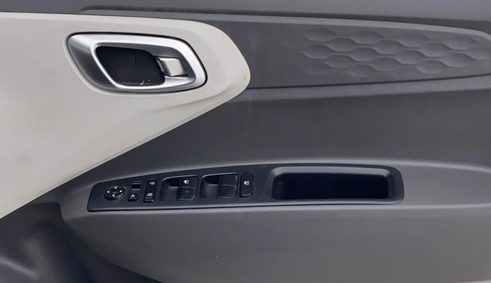 2020 Hyundai GRAND I10 NIOS SPORTZ 1.2 KAPPA VTVT, Petrol, Manual, 42,812 km, Driver Side Door Panels Control