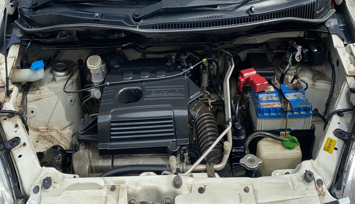 2014 Maruti Wagon R 1.0 LXI, Petrol, Manual, 80,116 km, Engine View