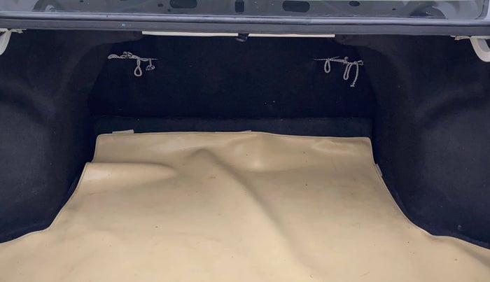 2017 Maruti Ciaz VXI+, Petrol, Manual, 1,09,244 km, Boot Inside