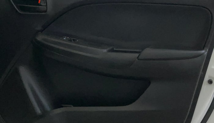 2021 Maruti Baleno SIGMA PETROL 1.2, Petrol, Manual, 48,417 km, Driver Side Door Panels Control