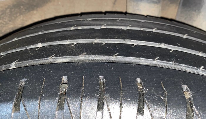 2021 KIA SONET HTX PLUS 1.0 IMT, Petrol, Manual, 62,859 km, Left Rear Tyre Tread