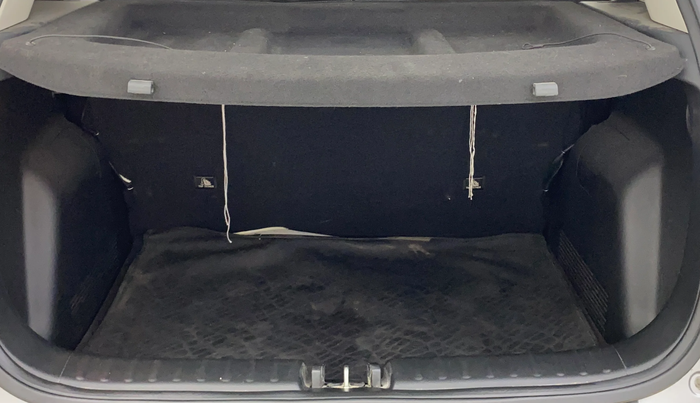 2020 KIA SONET HTX 1.0 IMT, Petrol, Manual, 55,558 km, Boot Inside