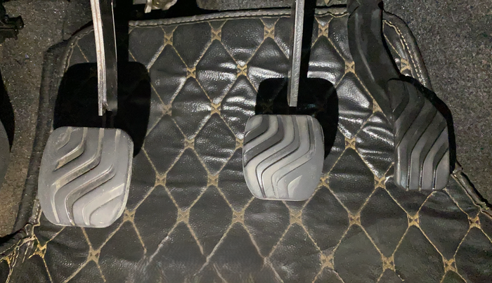 2016 Renault Kwid RXT 1.0, Petrol, Manual, 54,947 km, Pedals