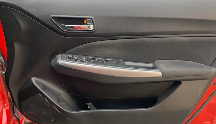 2021 Maruti Swift ZXI, Petrol, Manual, 27,756 km, Driver Side Door Panels Control