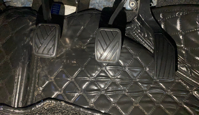 2020 Maruti S Cross ZETA 1.5, Petrol, Manual, 66,077 km, Pedals