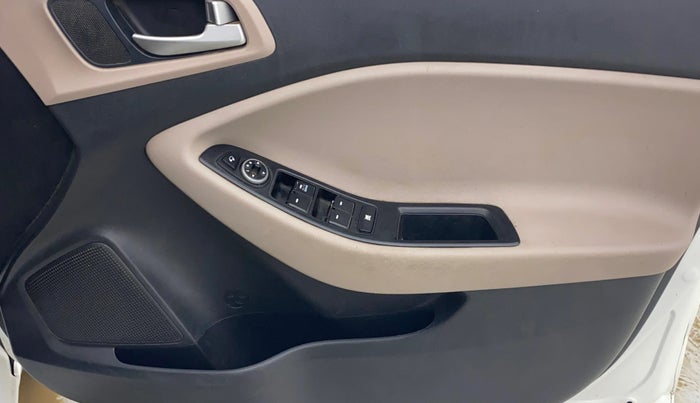 2019 Hyundai Elite i20 SPORTZ PLUS 1.2, Petrol, Manual, 55,580 km, Driver Side Door Panels Control