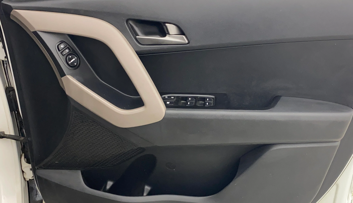 2017 Hyundai Creta  SX 1.6 Petrol , Petrol, Manual, 36,603 km, Driver Side Door Panels Control