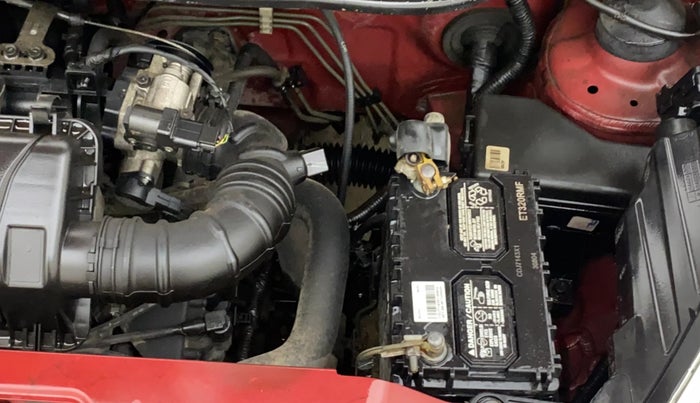 2016 Hyundai Eon ERA +, Petrol, Manual, 21,460 km, Engine View - Left