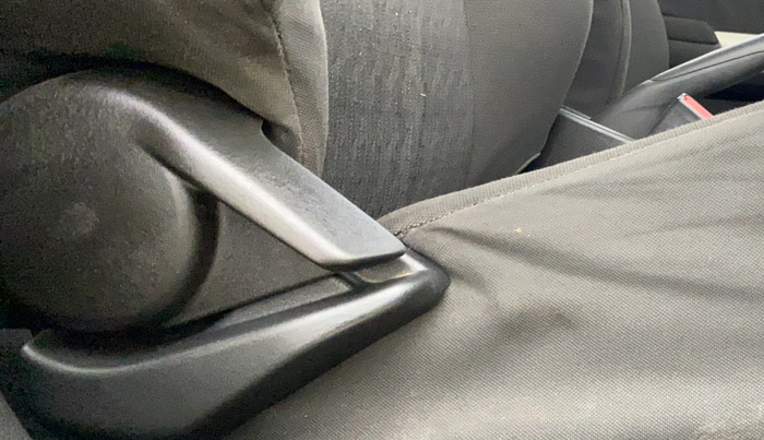 2017 Maruti Baleno DELTA PETROL 1.2, Petrol, Manual, 39,020 km, Driver Side Adjustment Panel