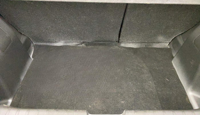 2017 Maruti Baleno DELTA PETROL 1.2, Petrol, Manual, 39,020 km, Boot Inside