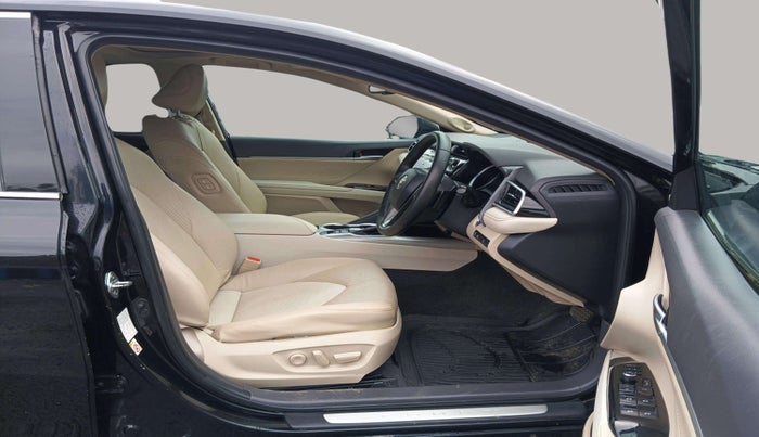 2020 Toyota Camry HYBRID, Hybrid, Automatic, 67,525 km, Right Side Front Door Cabin