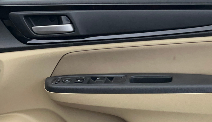 2018 Honda Amaze 1.2L I-VTEC VX, Petrol, Manual, 29,324 km, Driver Side Door Panels Control