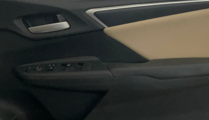 2019 Honda Jazz 1.2L I-VTEC VX, Petrol, Manual, 69,363 km, Driver Side Door Panels Control