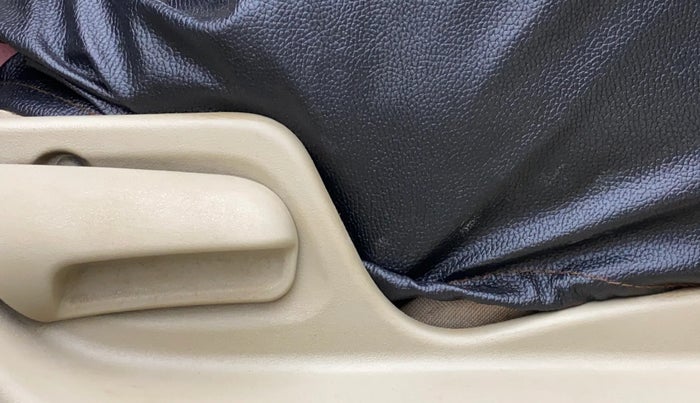 2014 Maruti Swift Dzire VXI, Petrol, Manual, 1,01,573 km, Driver Side Adjustment Panel